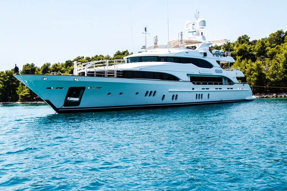 Cuba trip on luxury yacht