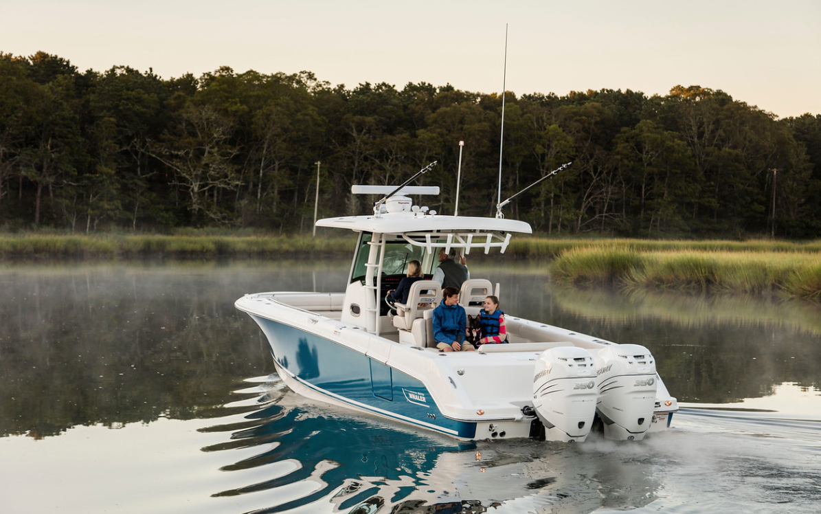 The All-New 2023 Boston Whaler 330 Outrage in La Baja California for Sale